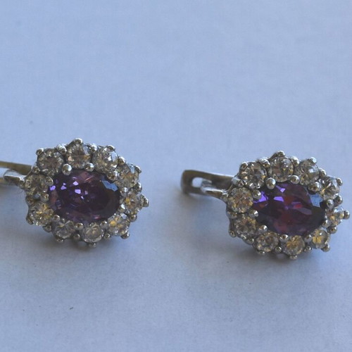 Silver earrings zircon with amethyst used