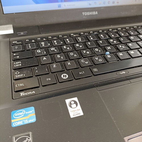 Toshiba Tecra R840 i5 laptop like new, 14-inch SSD 128GB
