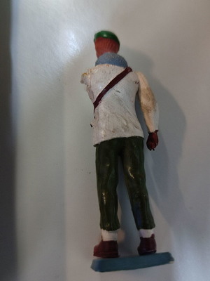 Commando soldier with white uniform used missing one arm