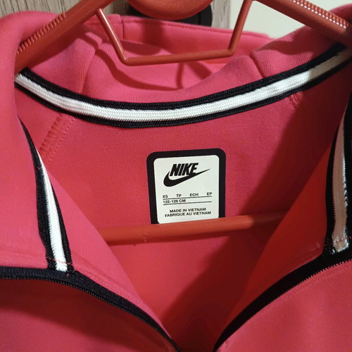 Nike sweatshirt jacket new, size XS