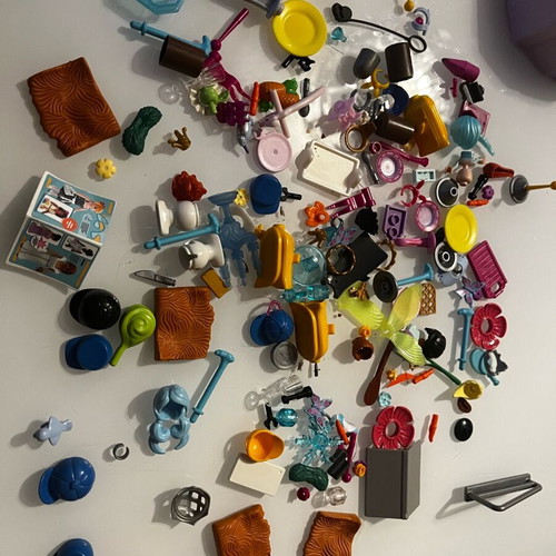Playmobil like new, set of 19 pieces with accessories