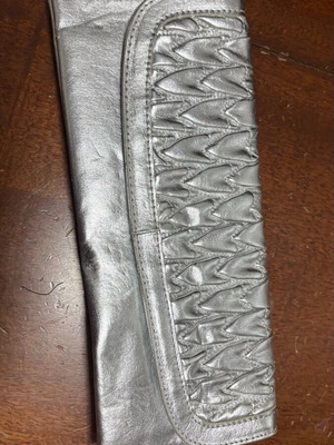 Evening hand bag new silver with leather straps and chain