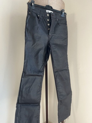 Zara brown faux leather straight pants like new, size 34