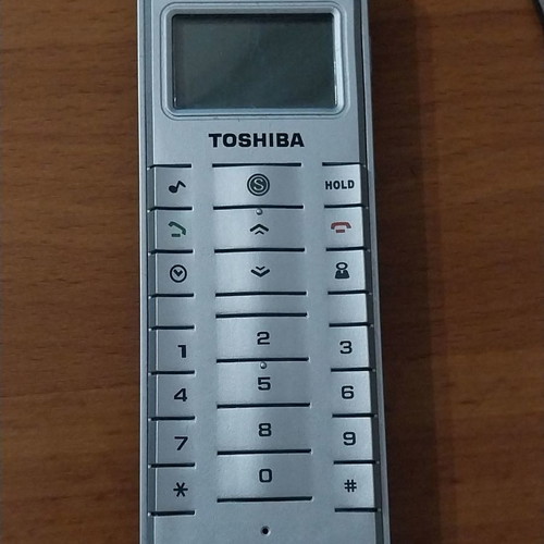 Toshiba VoIP phone like new with USB connection silver