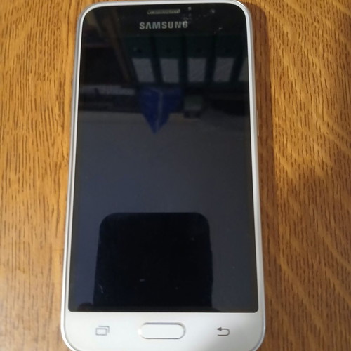 Samsung Galaxy J1 (2016) Version SM-J120FN smartphone, white
