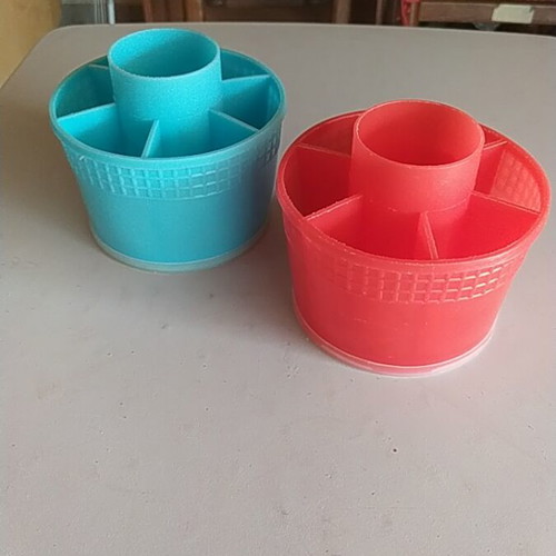 Vintage 70's Cutlery Drainers Set of 2 Like New