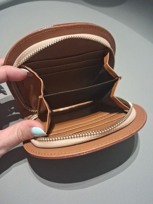 Wallet with zipper for money and card slots new