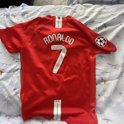 Nike Ronaldo jersey like new, red, size S