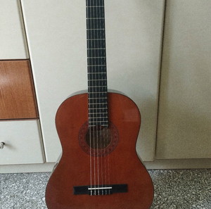 Κιθάρα stagg handmade classic guitar mod. C546 serial no 0405/154