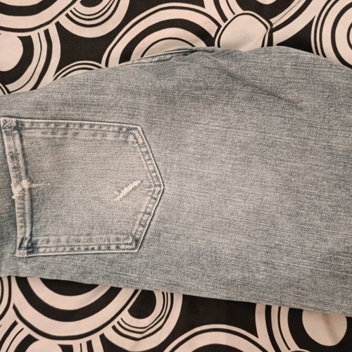 Zara jean like new, size 42