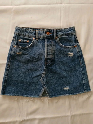 Bershka Denim Skirt High Waist with Rips Size 32 like new