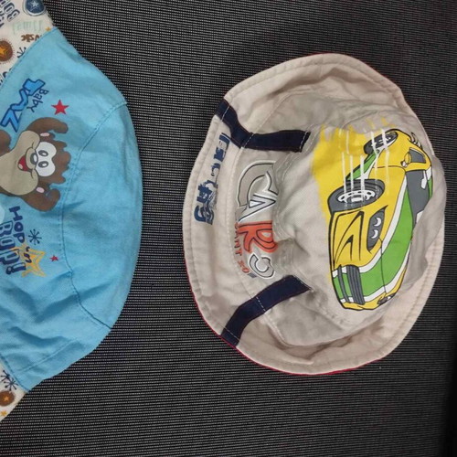 Children's hats like new, 100% cotton