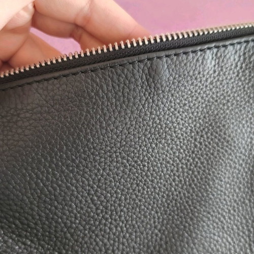 Leather black cross body bag like new