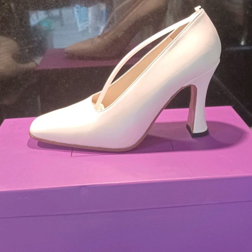 J. Bournazos wedding shoes size 36 like new, genuine leather, sugar color