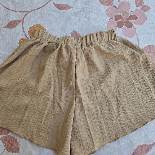 Linen shorts for girl 12 years like new, beige