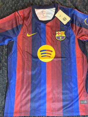 Nike Barcelona 2026-27 εντός έδρας φανέλα ποδοσφαίρου, μέγεθος M