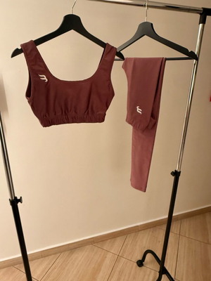 Begatti sports set pink size Small like new
