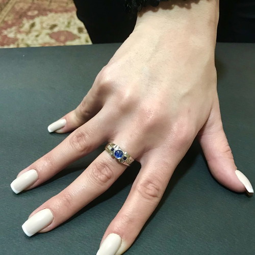 18k ring with sapphires and brilliants new