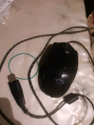 Gaming mouse like new