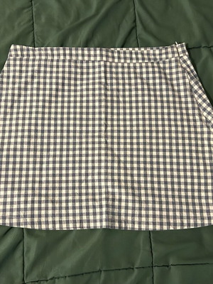 Checked mini skirt alpha shape, new, size L, white and blue