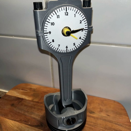 Handmade 3D Piston Clock with Industrial Design and Quartz Mechanism