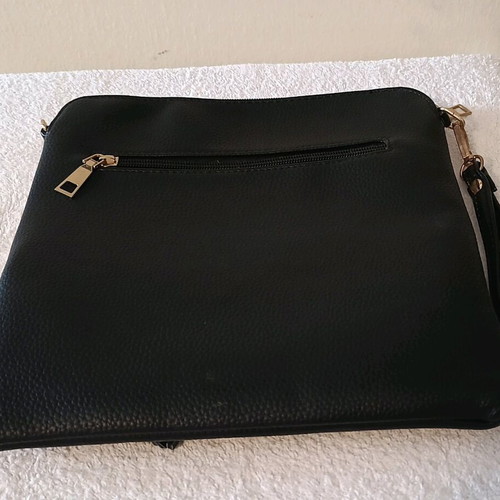 Women's black and white faux leather handbag new