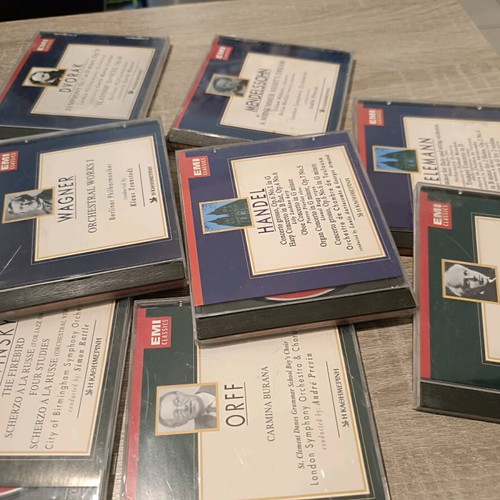 Classical music CD pack like new