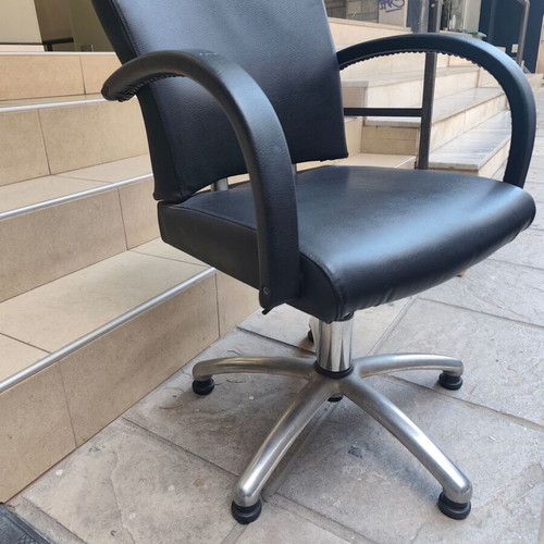 Hairdressing chairs used, set of 3