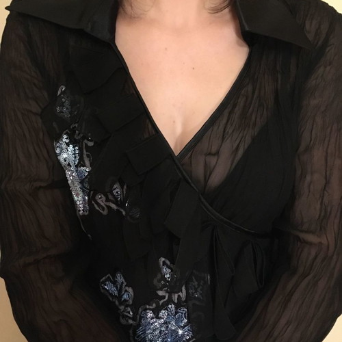 Vintage shirt like new, size medium, black