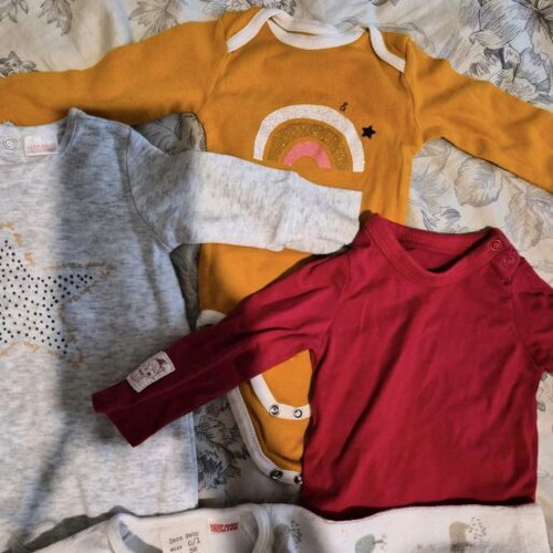 Baby rompers like new from 0 years
