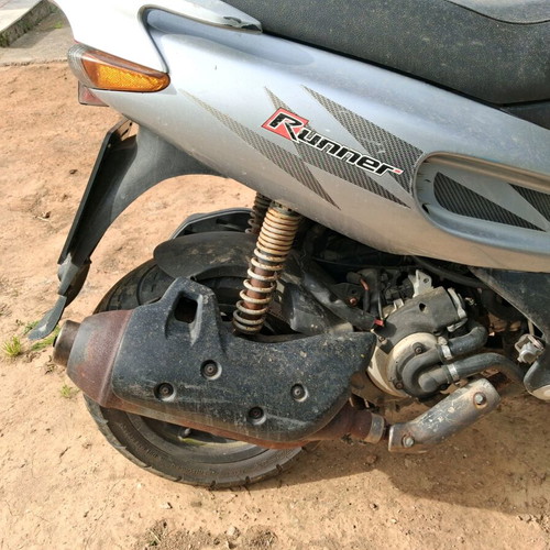 Gilera Runner 125 used, 125cc four-stroke water-cooled silver scooter