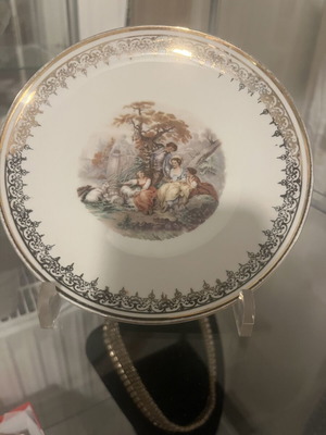 Vintage porcelain plate Fürstenberg Germany with romantic scene