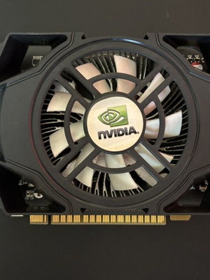 NVIDIA GeForce GTS 450 графична карта 1GB GDDR5