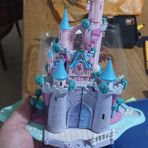 Polly Pocket castle set