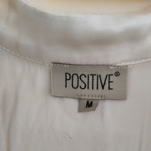 Positivo tunic sleeveless satin vest M like new, white