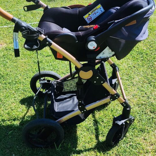 Chipolino Camea 3 in 1 stroller set used