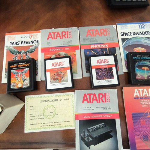 Atari 2600 Retro Game Console with 4 Games Excellent Condition