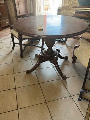 Vintage dining set - round table and 4 chairs with cane