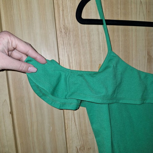 Pink Woman dress green size XL like new with straps