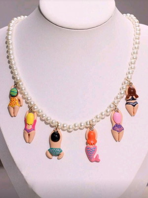 Necklace very light for special occasions, new, white and multicolored