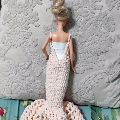 Barbie wedding dress handmade knitted like new