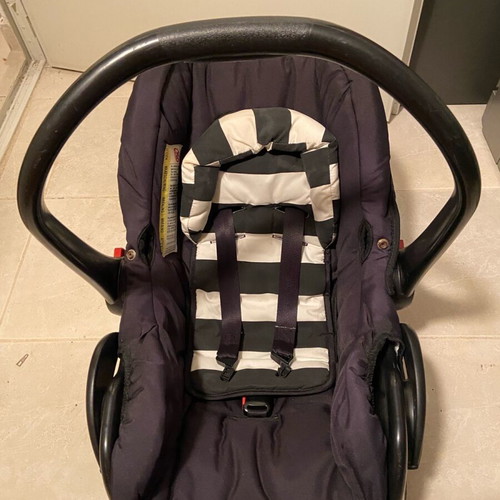 Baby egg car seat like new