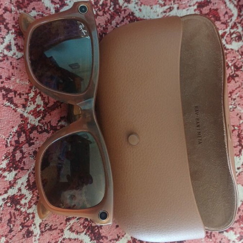 Ray Ban glasses with Polaroid lenses, brown