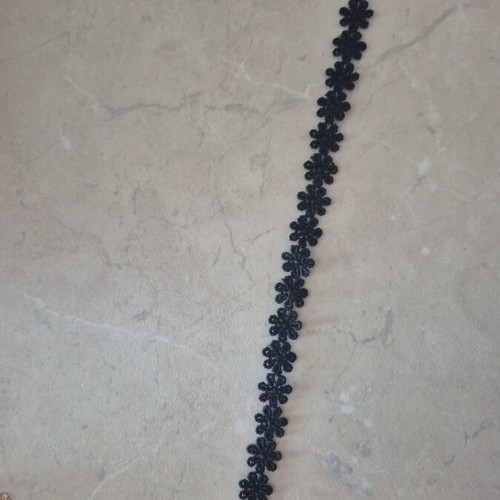 Zara black choker like new with beautiful details