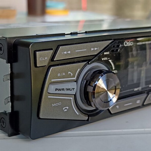Osio 1 DIN Car Radio with Bluetooth and USB