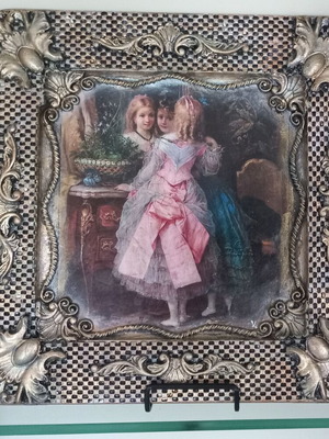 Декоративен поднос нов с техники декупаж 34×34 см