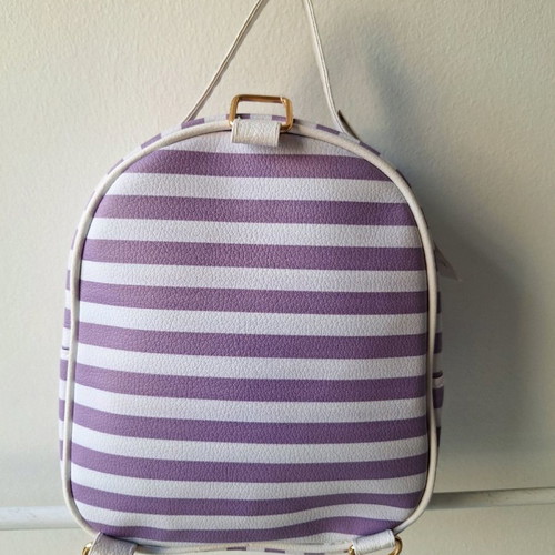Children's backpack bag new with 1 compartment and strap
