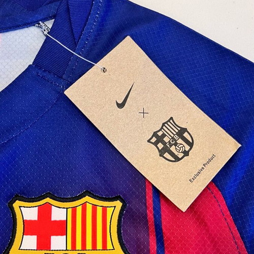 Barcelona Lamine Yamal jersey new, authentic with tags