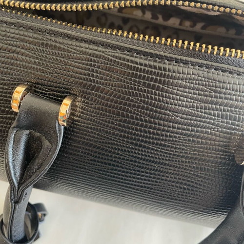 Black large handbag like new, leatherette