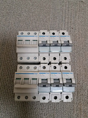 Hager automatic circuit breakers C 10kA 1x100A hmf190, 6 pcs and 3P 100A switch, 2 pcs, like new